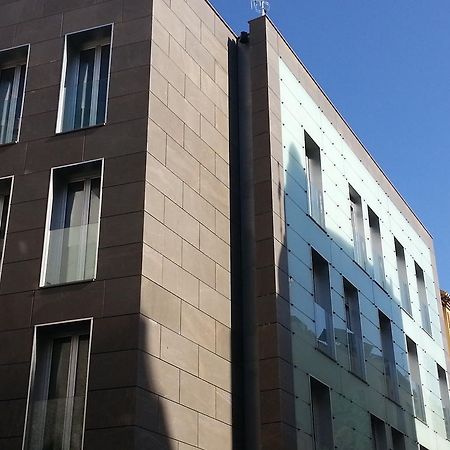 Urbanliving Fajardo Apartment Malaga Luaran gambar
