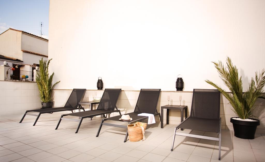 Urbanliving Fajardo Apartment Malaga Luaran gambar