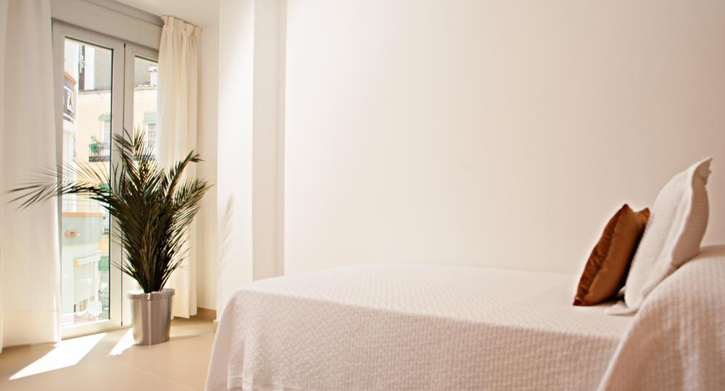 Urbanliving Fajardo Apartment Malaga Bilik gambar