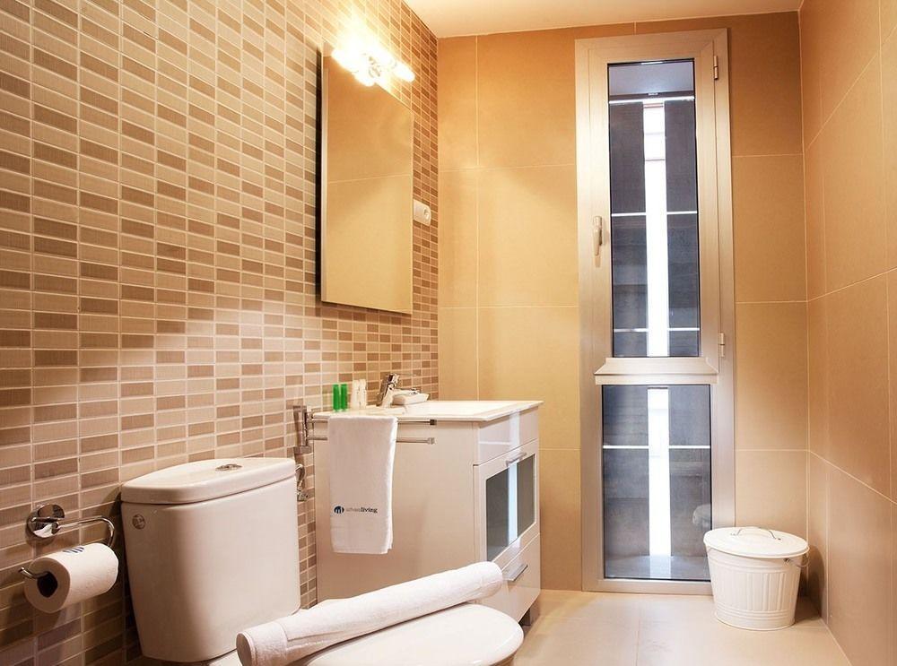 Urbanliving Fajardo Apartment Malaga Luaran gambar