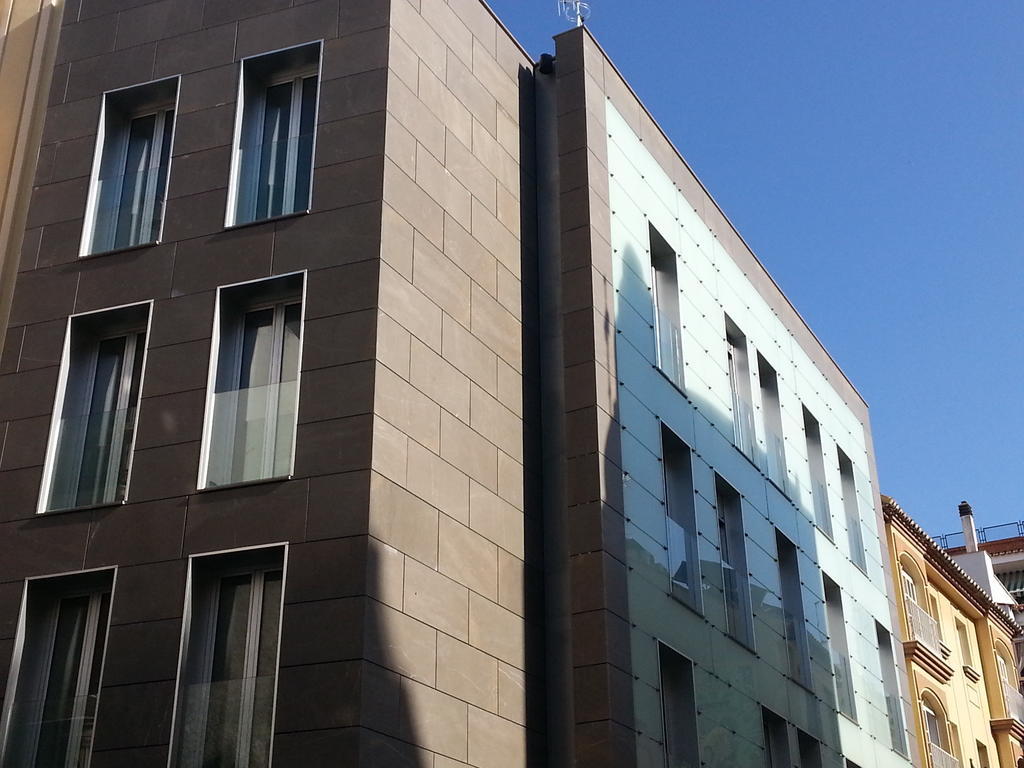 Urbanliving Fajardo Apartment Malaga Luaran gambar