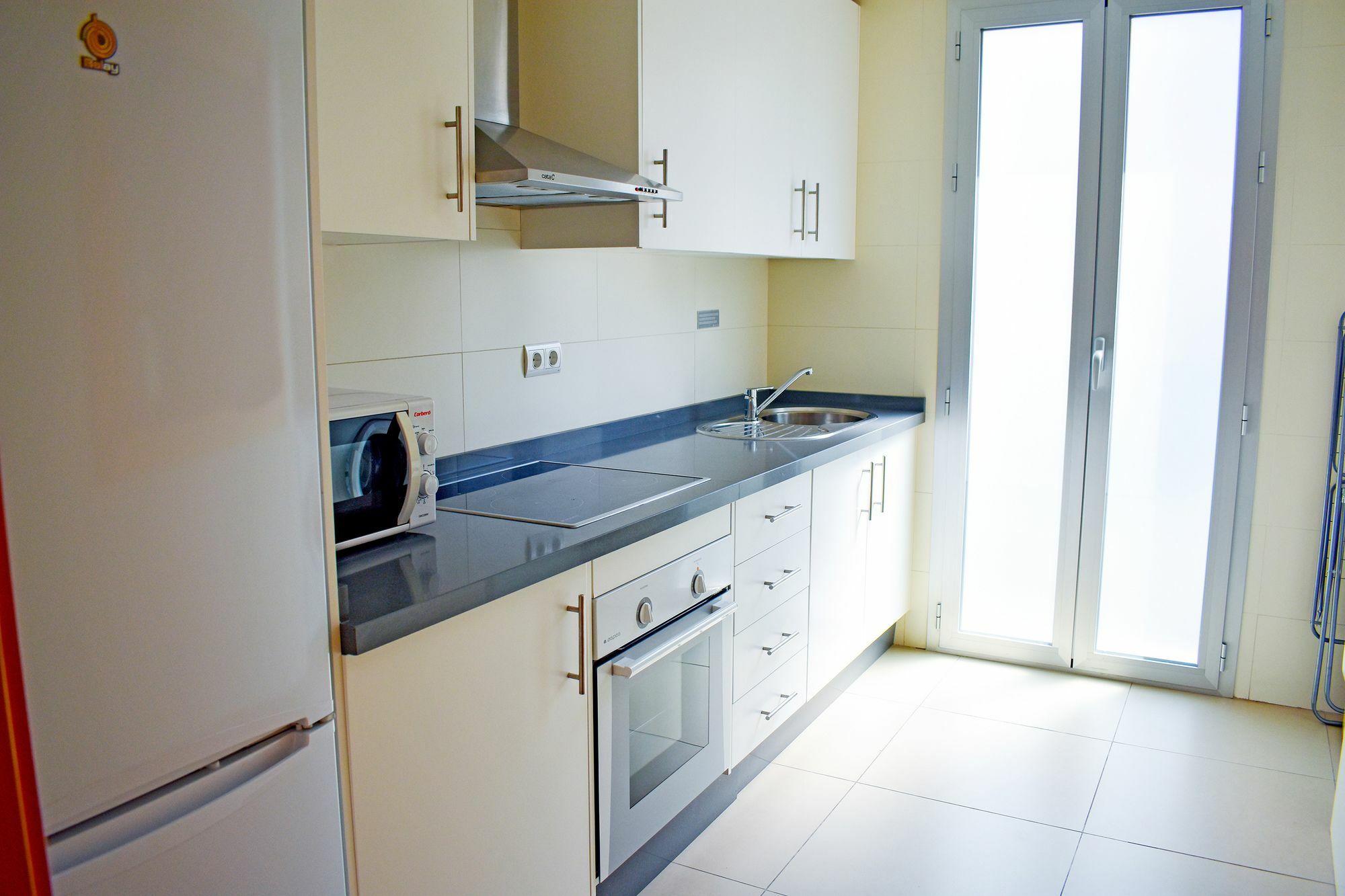 Urbanliving Fajardo Apartment Malaga Luaran gambar